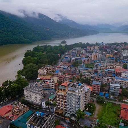 Hotel Pokhara Batika Exteriér fotografie