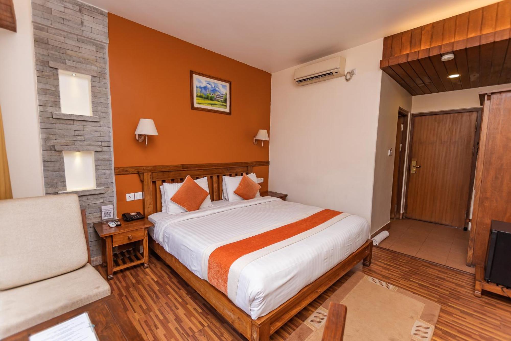 Hotel Pokhara Batika Exteriér fotografie