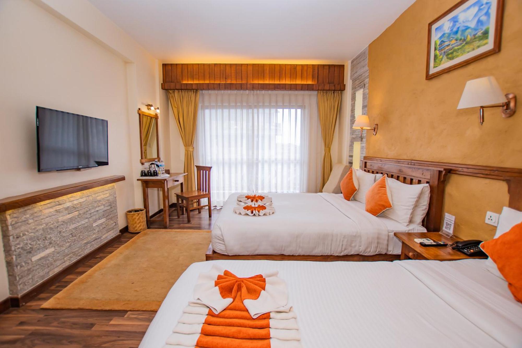 Hotel Pokhara Batika Exteriér fotografie